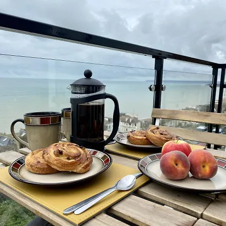 Seascape - 2 Bedroom Flat With Panoramic Sea Views Hollington  Exterior photo