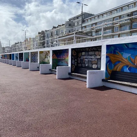 Seascape - 2 Bedroom Flat With Panoramic Sea Views Hollington  Exterior photo