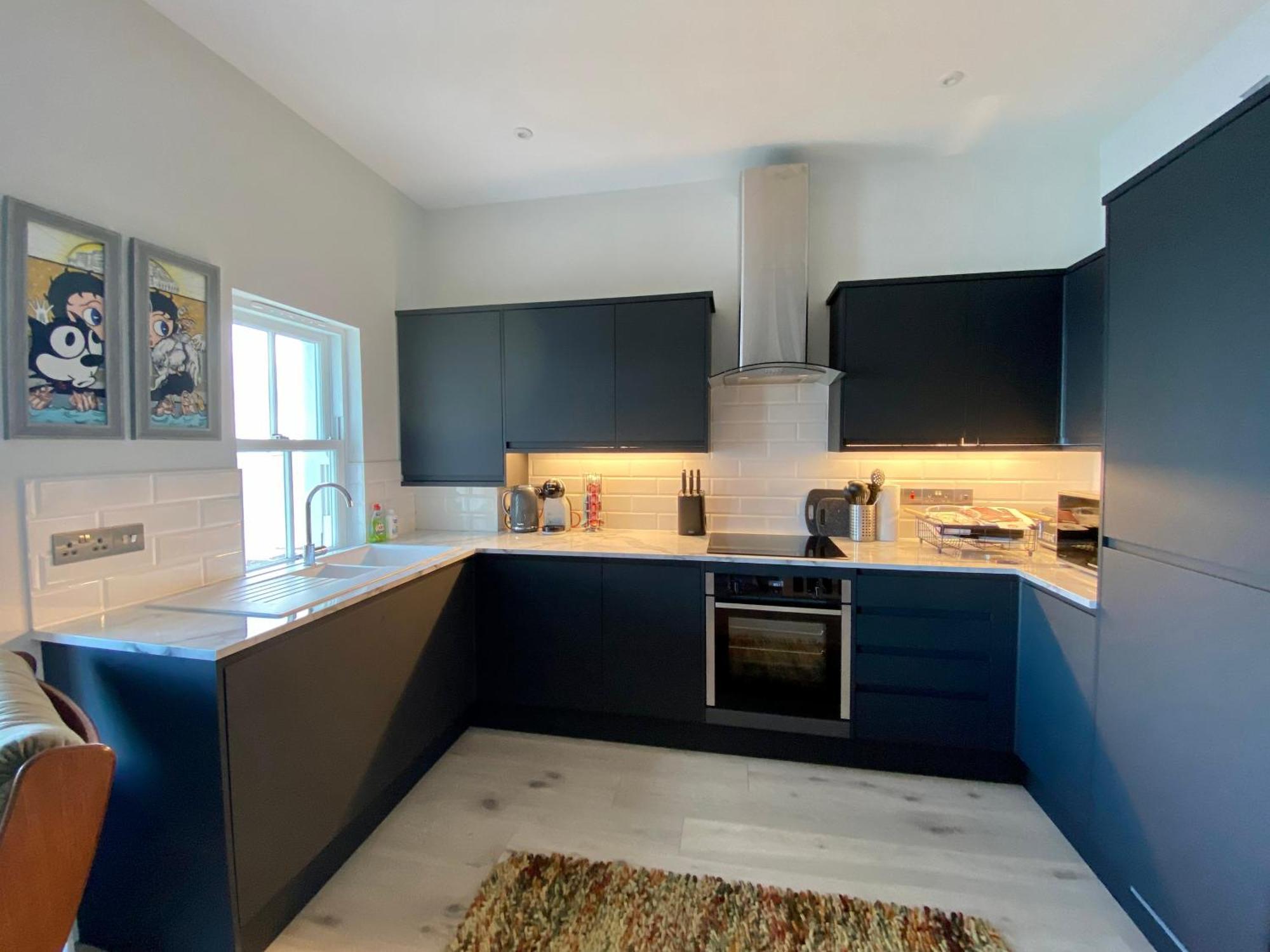 Seascape - 2 Bedroom Flat With Panoramic Sea Views Hollington (East Sussex)