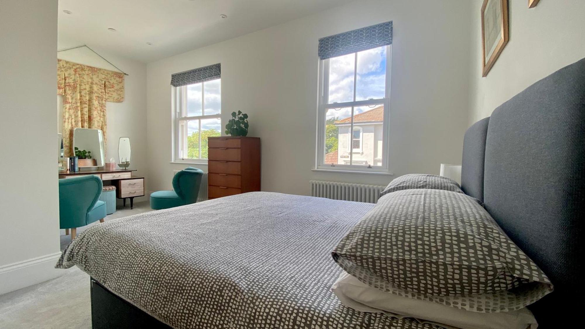 Seascape - 2 Bedroom Flat With Panoramic Sea Views Hollington (East Sussex)